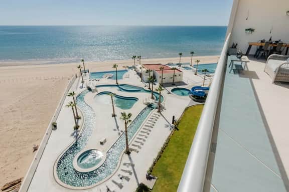Ultimate Beach Escape: 2-Bedroom in Puerto Penasco - Image 5